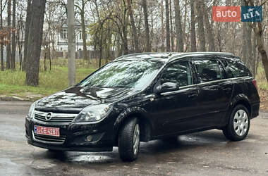 Универсал Opel Astra 2008 в Черкассах