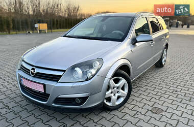 Универсал Opel Astra 2005 в Тернополе