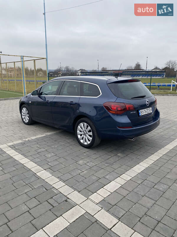 Универсал Opel Astra 2012 в Ивано-Франковске фото 5 Универсал Opel Astra 2012 в Ивано-Франковске
