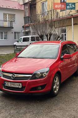 Универсал Opel Astra 2010 в Черновцах