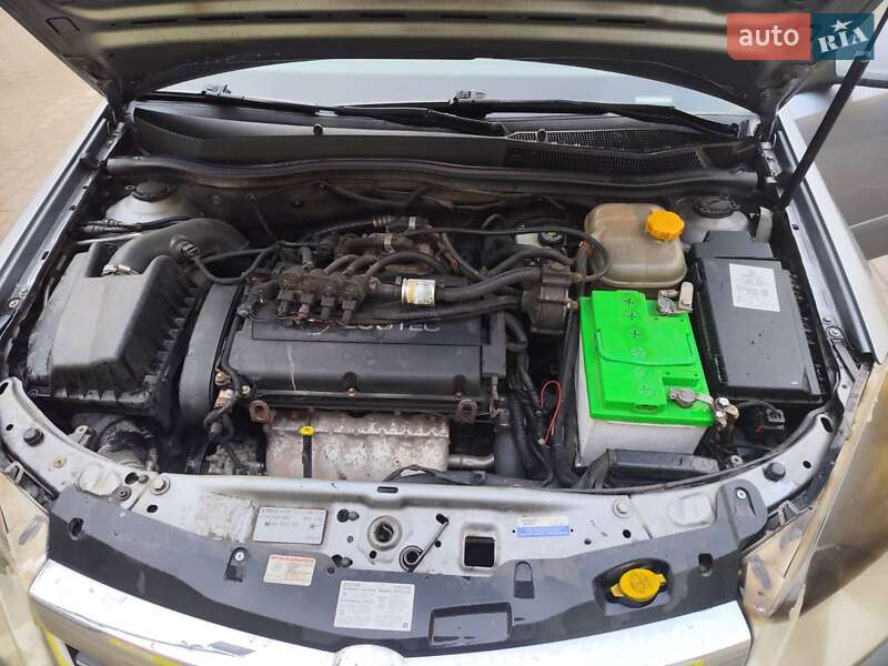 Універсал Opel Astra 2007 в Львові