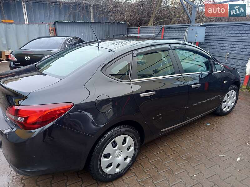 Седан Opel Astra 2015 в Житомире