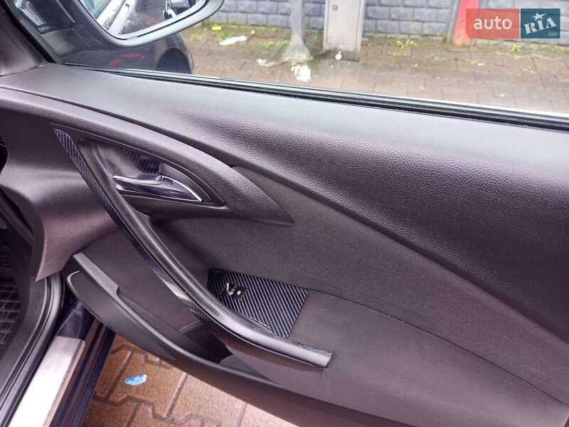 Седан Opel Astra 2015 в Житомире