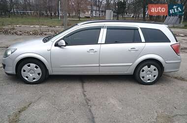 Універсал Opel Astra 2005 в Запоріжжі