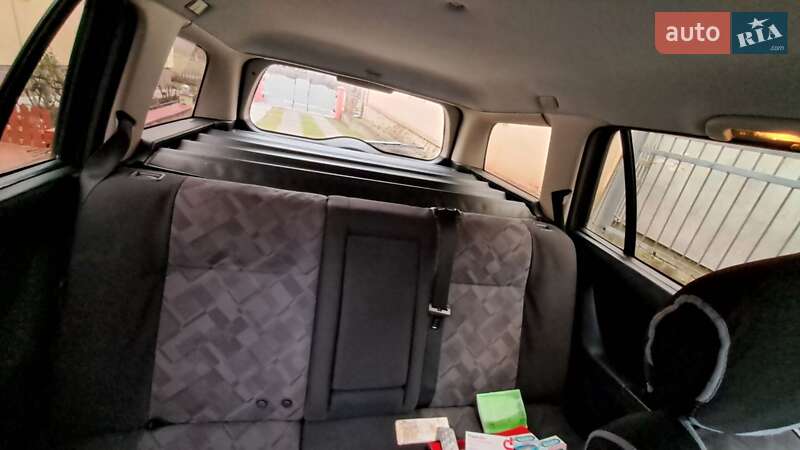 Универсал Opel Astra 1998 в Жвирке