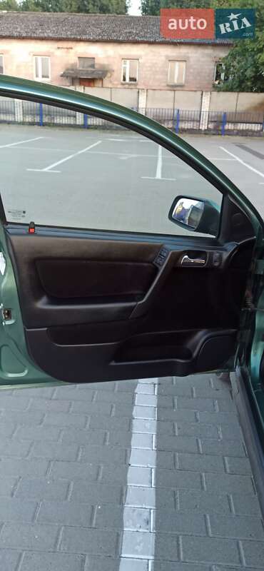 Седан Opel Astra 1999 в Тернополе