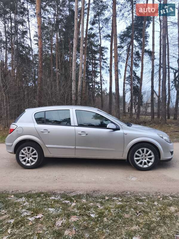 Хетчбек Opel Astra 2005 в Калинівці фото 4 Хетчбек Opel Astra 2005 в Калинівці