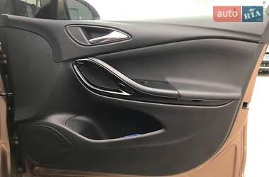 Універсал Opel Astra 2016 в Львові