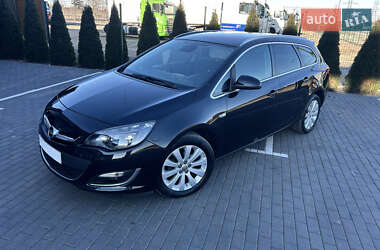 Универсал Opel Astra 2014 в Виннице