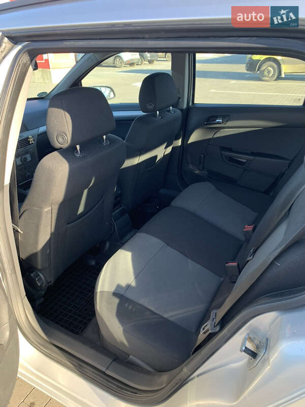 Универсал Opel Astra 2005 в Виннице фото 16 Универсал Opel Astra 2005 в Виннице