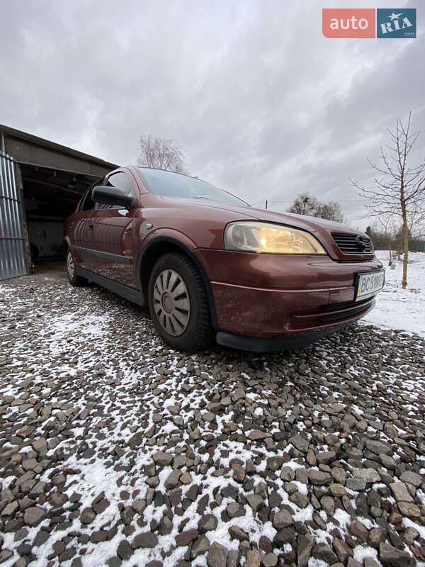 Хэтчбек Opel Astra 2001 в Судовой Вишне
