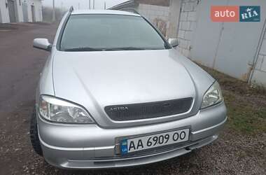 Универсал Opel Astra 2004 в Киеве