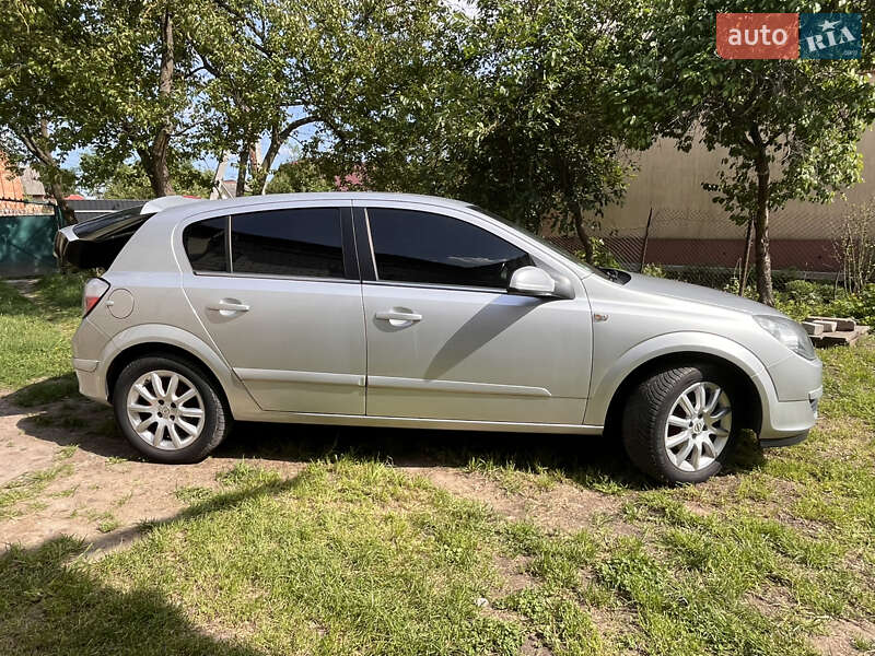 Хэтчбек Opel Astra 2005 в Бердичеве фото 20 Хэтчбек Opel Astra 2005 в Бердичеве