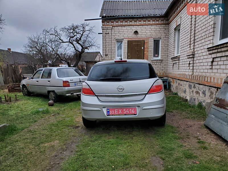 Хэтчбек Opel Astra 2005 в Бердичеве фото 15 Хэтчбек Opel Astra 2005 в Бердичеве