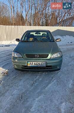 Седан Opel Astra 2009 в Житомирі