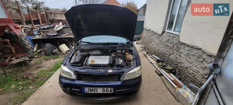 Седан Opel Astra 2000 в Одессе
