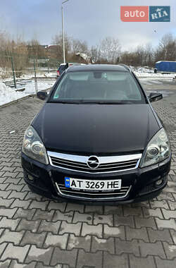 Универсал Opel Astra 2009 в Коломые