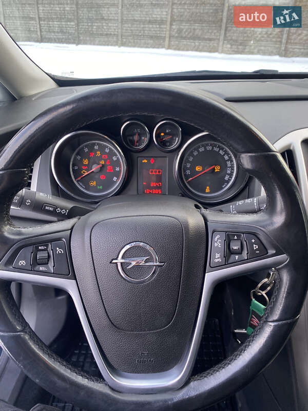 Хетчбек Opel Astra 2010 в Клевані