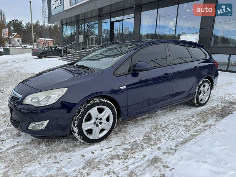 Універсал Opel Astra 2011 в Києві фото 2 Універсал Opel Astra 2011 в Києві