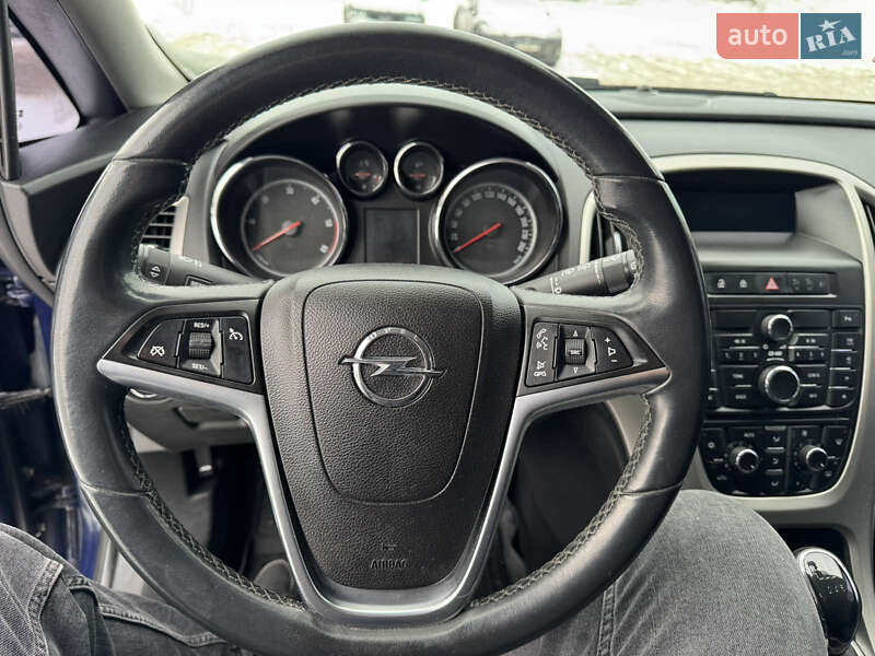 Універсал Opel Astra 2011 в Києві фото 15 Універсал Opel Astra 2011 в Києві