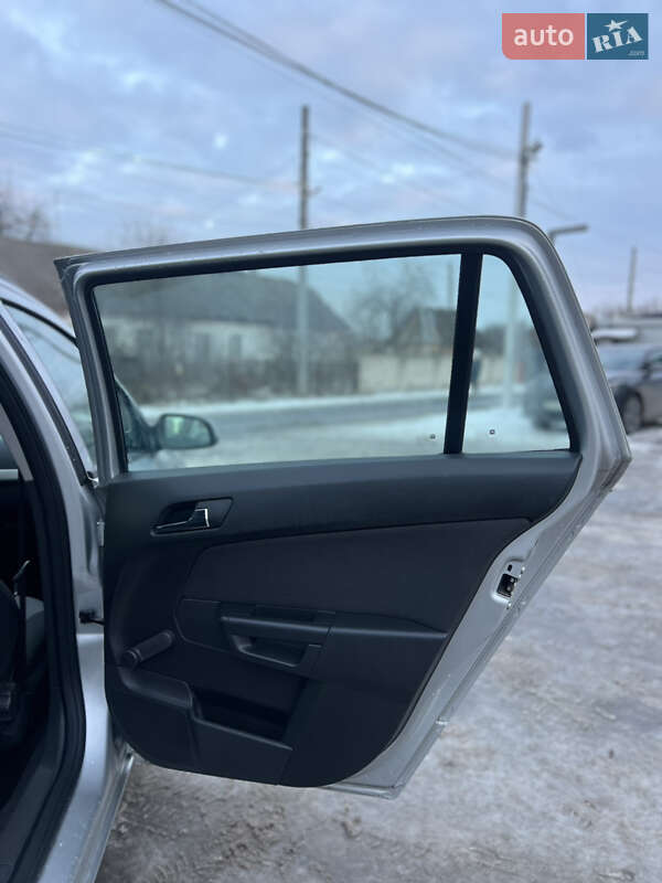 Универсал Opel Astra 2009 в Виннице фото 23 Универсал Opel Astra 2009 в Виннице