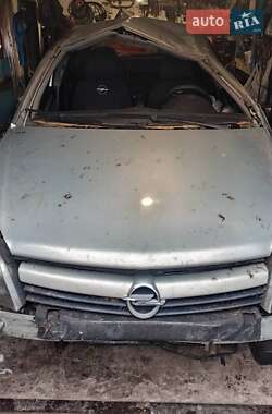 Хетчбек Opel Astra 2005 в Буську