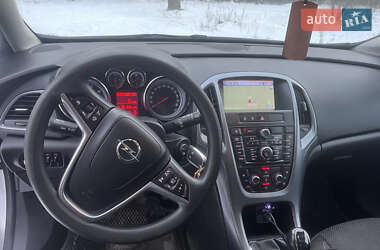 Универсал Opel Astra 2012 в Житомире