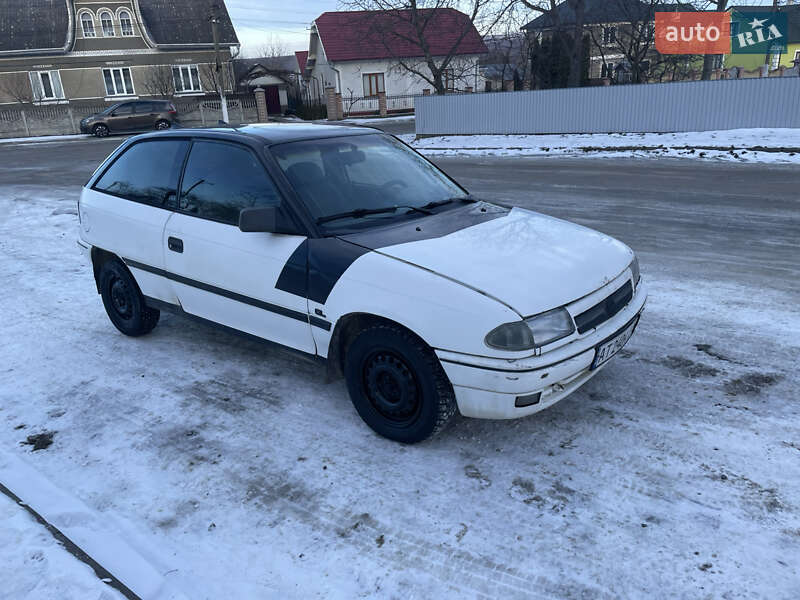 Хэтчбек Opel Astra 1992 в Черновцах фото 7 Хэтчбек Opel Astra 1992 в Черновцах