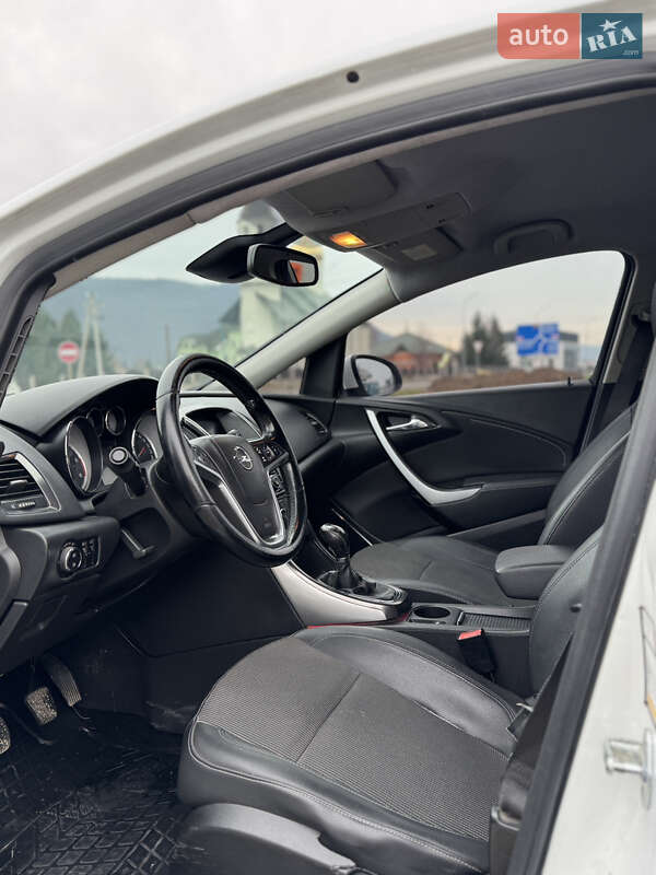 Хэтчбек Opel Astra 2010 в Хусте фото 14 Хэтчбек Opel Astra 2010 в Хусте