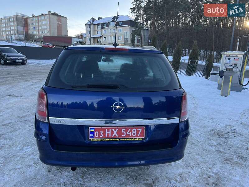 Універсал Opel Astra 2009 в Бучачі