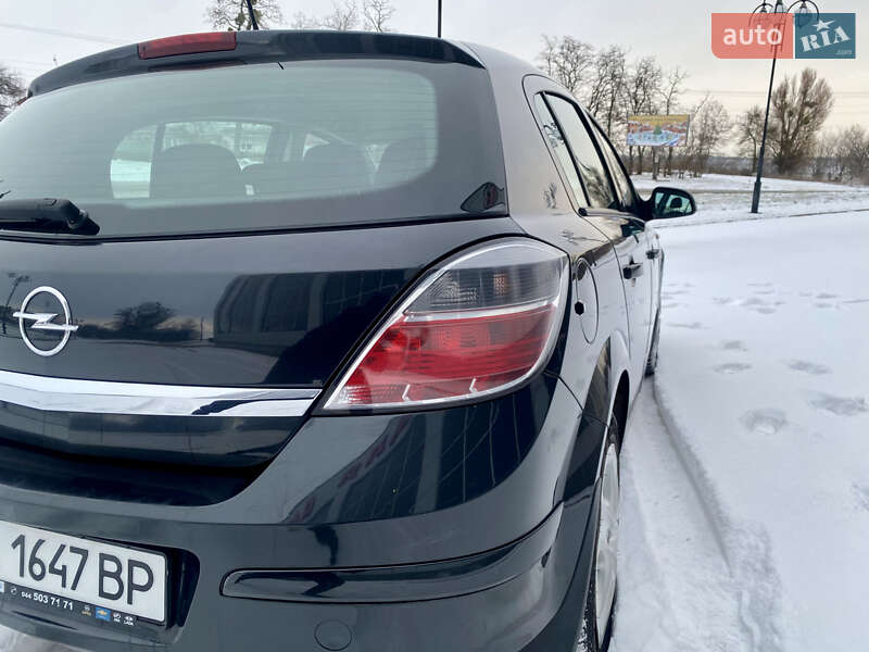 Хетчбек Opel Astra 2012 в Білій Церкві фото 23 Хетчбек Opel Astra 2012 в Білій Церкві