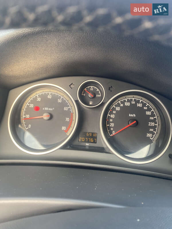 Універсал Opel Astra 2010 в Балаклії фото 8 Універсал Opel Astra 2010 в Балаклії