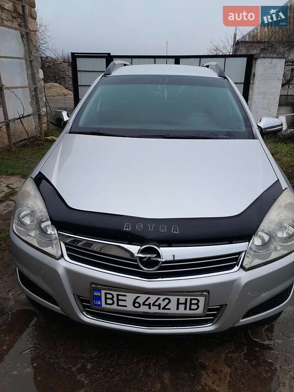 Opel Astra 2008