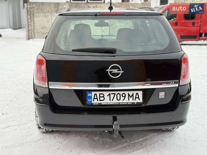 Універсал Opel Astra 2006 в Вінниці