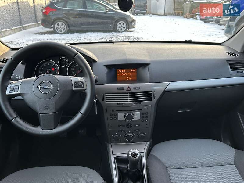 Універсал Opel Astra 2005 в Рівному фото 90 Універсал Opel Astra 2005 в Рівному