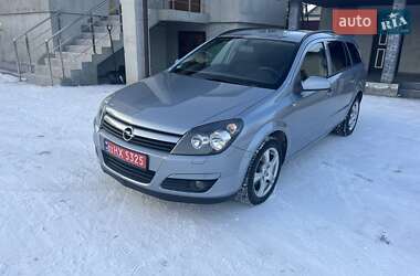 Универсал Opel Astra 2005 в Тернополе