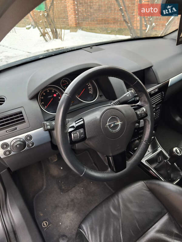 Универсал Opel Astra 2008 в Луцке фото 13 Универсал Opel Astra 2008 в Луцке
