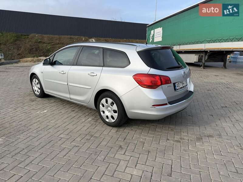 Универсал Opel Astra 2011 в Браиловом фото 5 Универсал Opel Astra 2011 в Браиловом