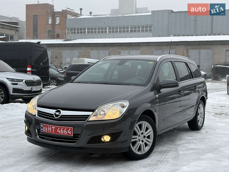 Універсал Opel Astra 2009 в Білій Церкві