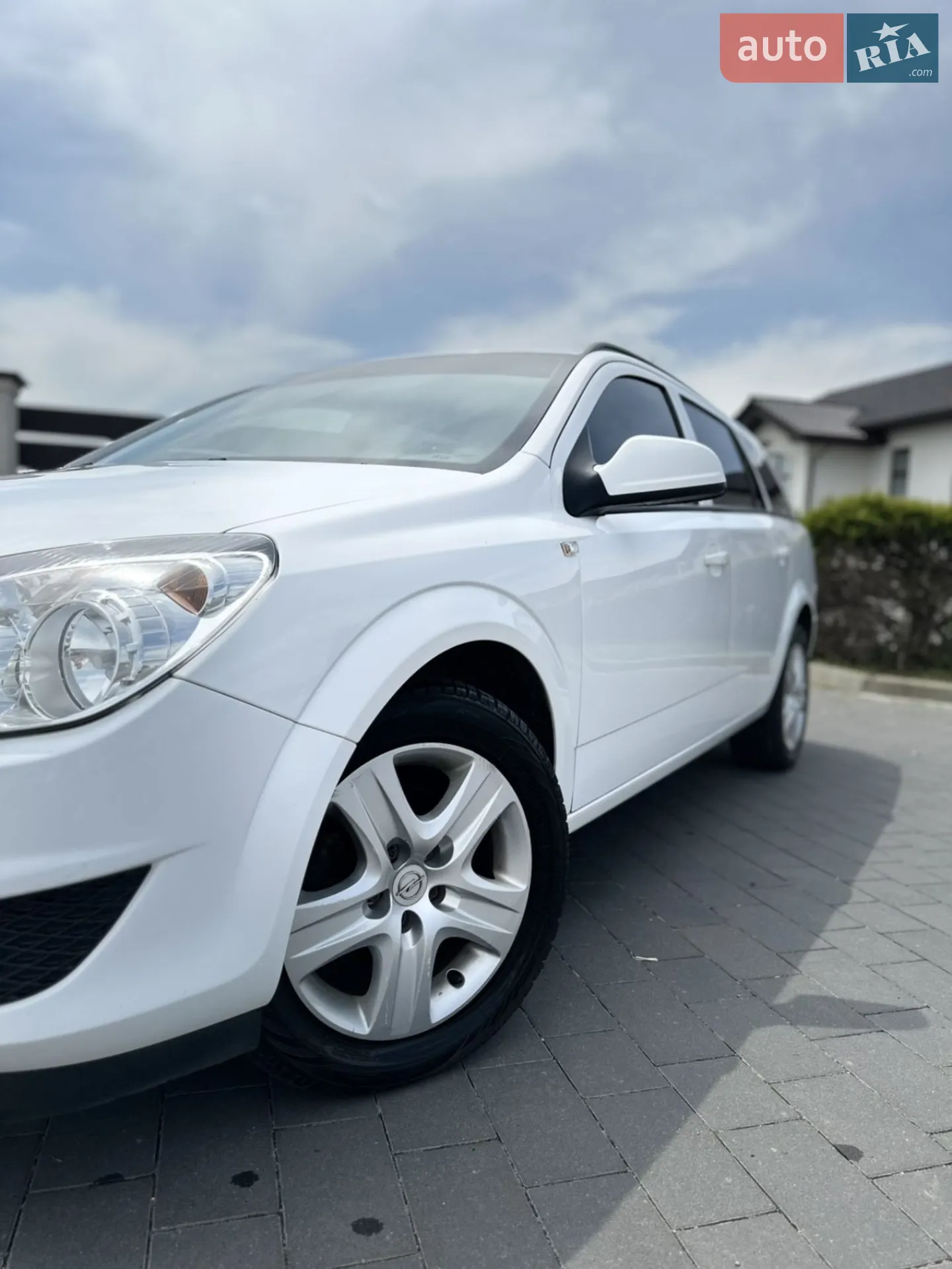 2010 Opel Astra - мініатюра 6