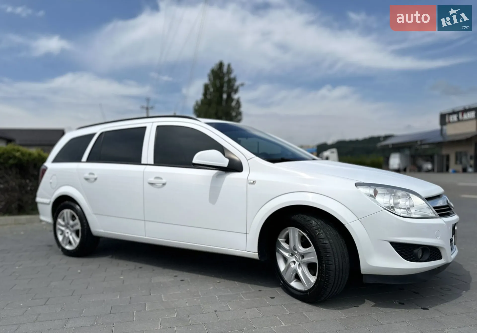 2010 Opel Astra - мініатюра 7