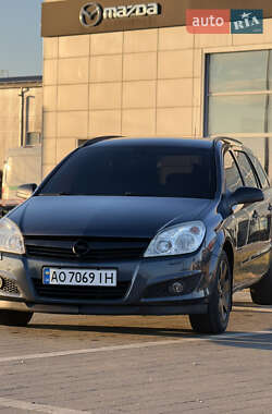 Универсал Opel Astra 2007 в Мукачево