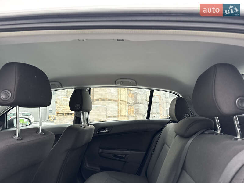 Хэтчбек Opel Astra 2004 в Виннице фото 37 Хэтчбек Opel Astra 2004 в Виннице