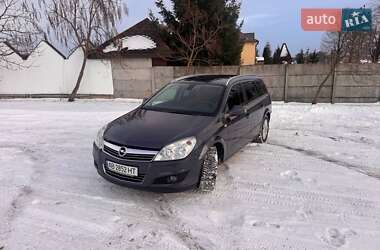 Универсал Opel Astra 2010 в Виннице