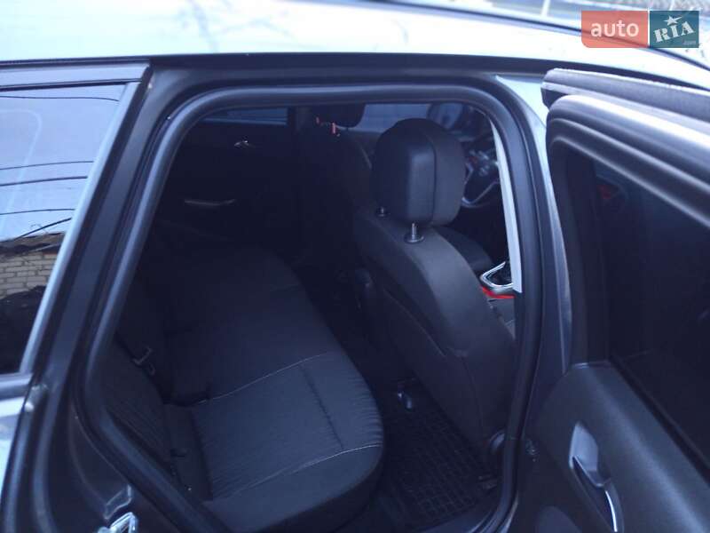 Универсал Opel Astra 2011 в Николаеве фото 10 Универсал Opel Astra 2011 в Николаеве