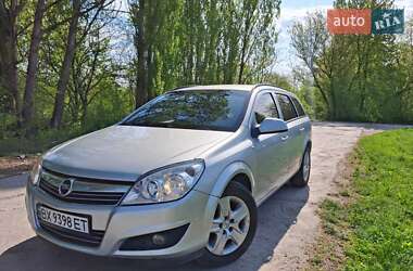 Універсал Opel Astra 2009 в Хмельницькому
