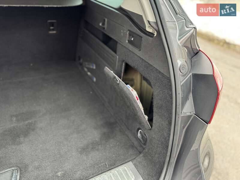 Универсал Opel Astra 2011 в Сумах