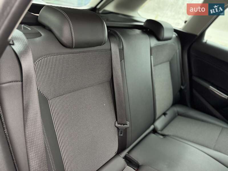 Универсал Opel Astra 2011 в Сумах