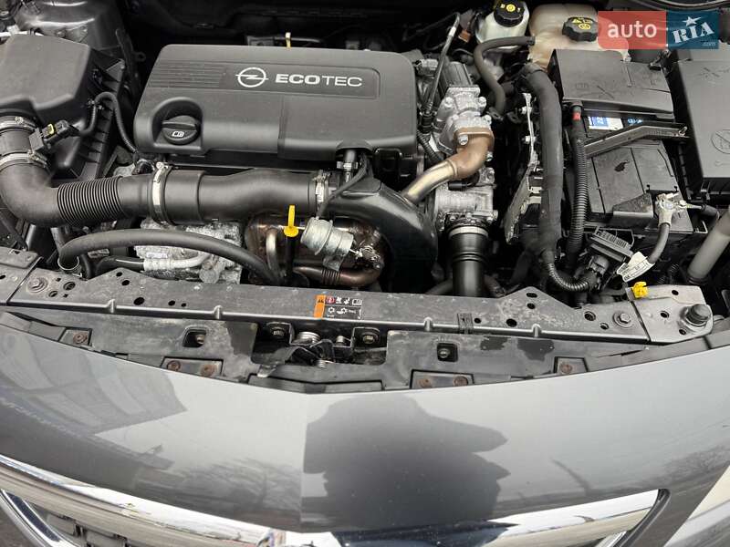 Универсал Opel Astra 2011 в Сумах