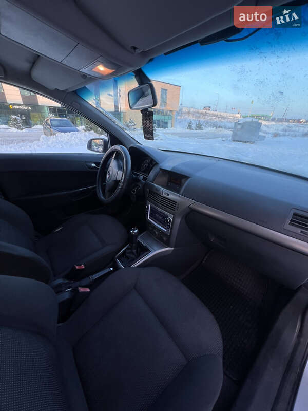Универсал Opel Astra 2005 в Хмельницком фото 17 Универсал Opel Astra 2005 в Хмельницком